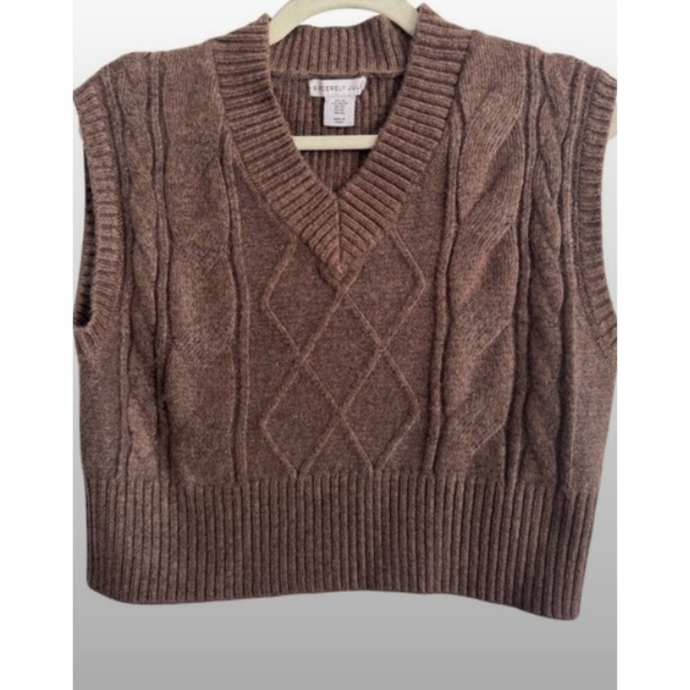 Sincerely Jules Brown Cable Knit V-Neck XS Dark Academia Cropped Sweater Vest